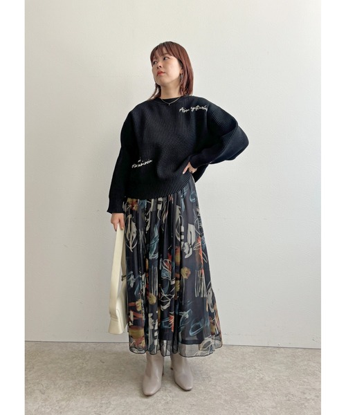 palm RICHE（ポームリシュ）の「刺繍ニットTOPS（ニット/セーター・レディース・ブラック/ベージュ/ネイビー・M）」の9枚目の写真
