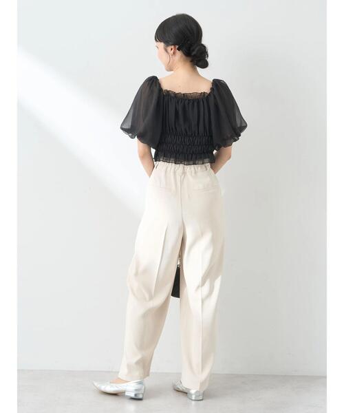 earth music&ecology（アースミュージックアンドエコロジー）の「パフスリーブシャーリングブラウス（シャツ/ブラウス・レディース・ブラック/アイボリー/ピンクベージュ・FREE）」の16枚目の写真