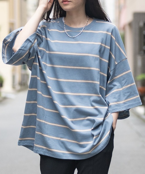 JOHN'S CLOSET（ジョンズクローゼット）の「【40I】マルチボーダー ワイドシルエット 半袖Tシャツ（Tシャツ/カットソー・メンズ・グレー系2/ブラウン系1/ベージュ系1/グリーン系1/ネイビー系2/ブラック系1/グレー系1/ベージュ系2/ネイビー系1/パープル系1/ブルー系1/ホワイト系1・MEDIUM/LARGE/X-LARGE）」の11枚目の写真