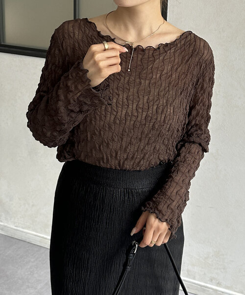 Thevon（ゼボン）の「ウェーブ柄シアープルオーバー（Tシャツ/カットソー・レディース・アイボリー/ブラック/ブラウン/グリーン系その他・FREE）」の4枚目の写真