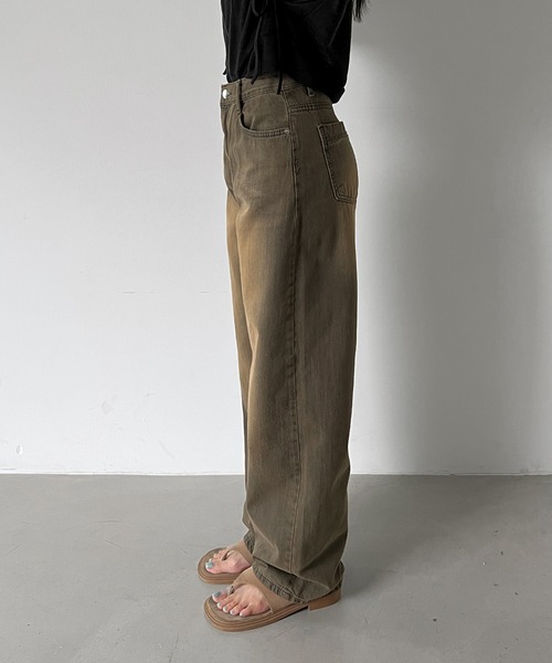 by muni:r(バイ ムニール)の「ヴィンテージイエローデニムパンツ(デニムパンツ・レディース・ブラウン・MEDIUM/SMALL)」の2枚目の写真