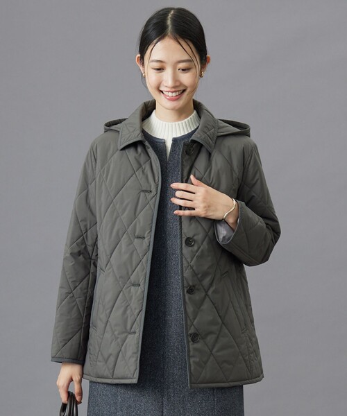 J.PRESS Ladies(J.プレス レディス)の「【洗える・撥水】プレミアムBasicキルティング ショート コート(その他アウター・レディース・ネイビー系/ブラウン系/グレー系・XS)」の2枚目の写真