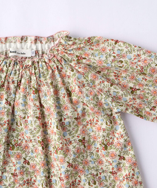 Noeil aime BeBe(ノイユエイムベベ)の「花柄スモックブラウス(90~130cm)(シャツ/ブラウス・キッズ・ピンク系/グリーン系・90cm/100cm/110cm/120cm/130cm)」の12枚目の写真