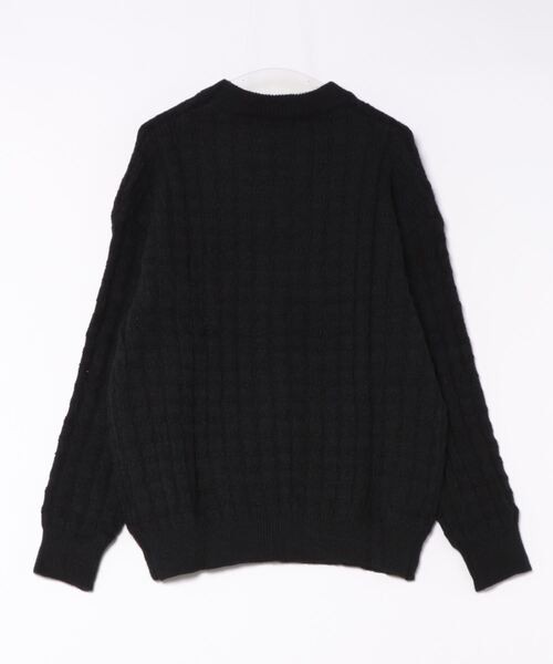 aimoha(アイモハ)の「aimoha men Cozy Grid Knit Sweater(ニット/セーター・メンズ・ダークグレー/ホワイト/ブラック/チョコ・MEDIUM/LARGE/X-LARGE/XX-LARGE/XXX-LARGE)」の5枚目の写真