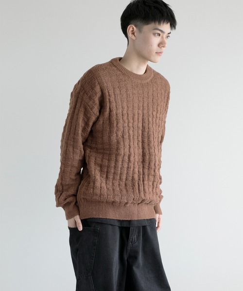 aimoha(アイモハ)の「aimoha men Cozy Grid Knit Sweater(ニット/セーター・メンズ・ダークグレー/ホワイト/ブラック/チョコ・MEDIUM/LARGE/X-LARGE/XX-LARGE/XXX-LARGE)」の4枚目の写真
