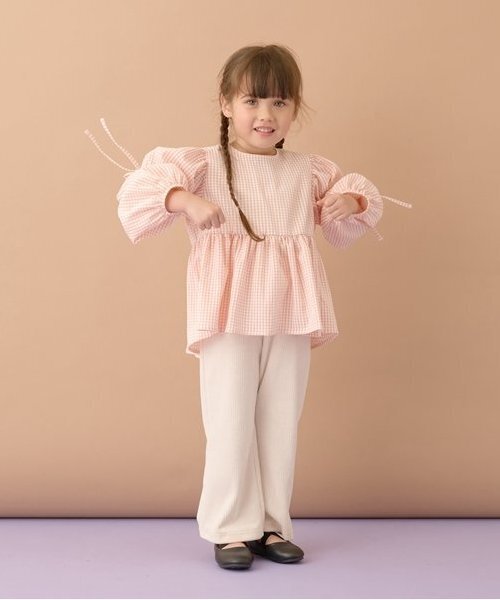 Lycee mine（リセマイン）の「ボリュームたっぷりペプラムブラウス（シャツ/ブラウス・キッズ・ブラウン系/ブラック/サーモンピンク/モスグリーン・100cm/110cm/120cm/130cm/140cm/150cm）」の11枚目の写真