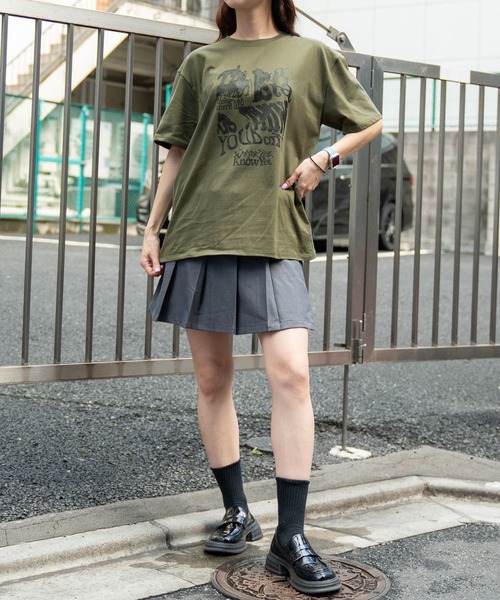 3.3 Field Trip （3.3フィールドトリップ）の「【UNISEX】3.3 Field Trip／THE SMARTEST T（Tシャツ/カットソー・レディース・ホワイト/カーキ/チャコール・LARGE/SMALL/MEDIUM）」の9枚目の写真