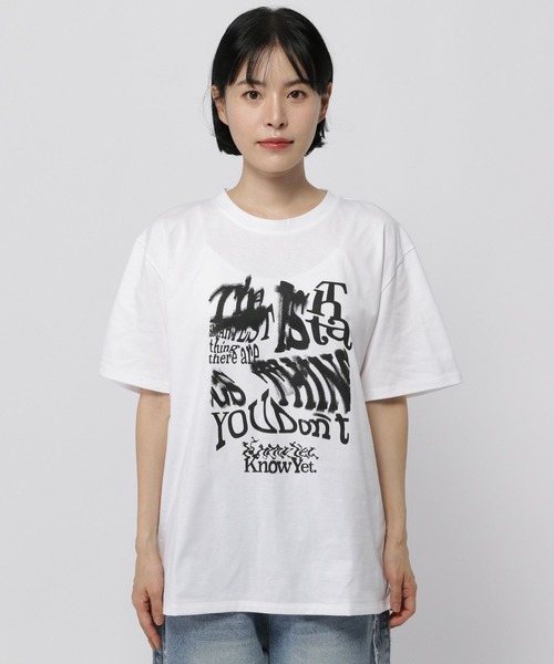 3.3 Field Trip （3.3フィールドトリップ）の「【UNISEX】3.3 Field Trip／THE SMARTEST T（Tシャツ/カットソー・レディース・ホワイト/カーキ/チャコール・LARGE/SMALL/MEDIUM）」の19枚目の写真