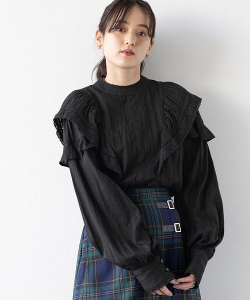 RAGEBLUE（レイジブルー）の「ボリュームスリーブ/コットンフリルブラウス（シャツ/ブラウス・レディース・ブラック/グレー・FREE）」の2枚目の写真