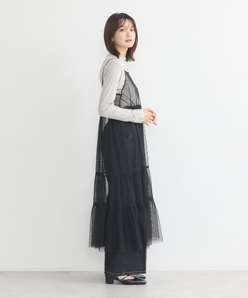 earth music&ecology（アースミュージックアンドエコロジー）の「チュールティアードキャミワンピース（ワンピース・レディース・ブラック/ライトグレー・FREE）」の16枚目の写真