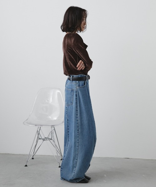DARKPARK★Audrey バレルレッグ カーペンタージーンズ DARKPARKのブルー Audrey バレルレッグ カーペンタージーンズが
