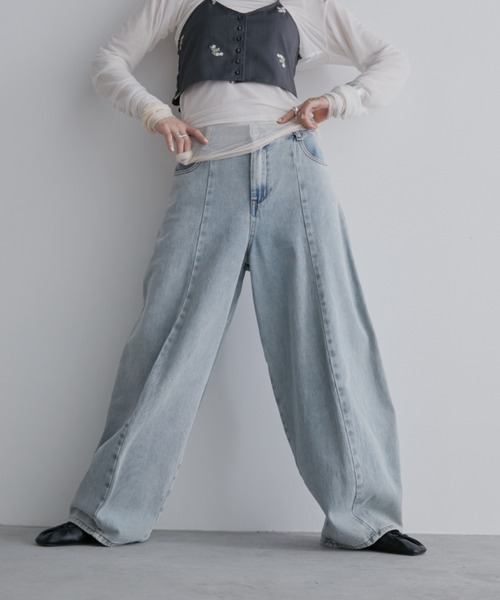 Aunt Marie's（アントマリーズ）の「【S,M,Lサイズ展開】バレルレッグワイドデニムパンツ/美シルエット/オールシーズン着用可能（デニムパンツ・レディース・ライトブルー/ブルー/ブラック・L/M/S）」の11枚目の写真