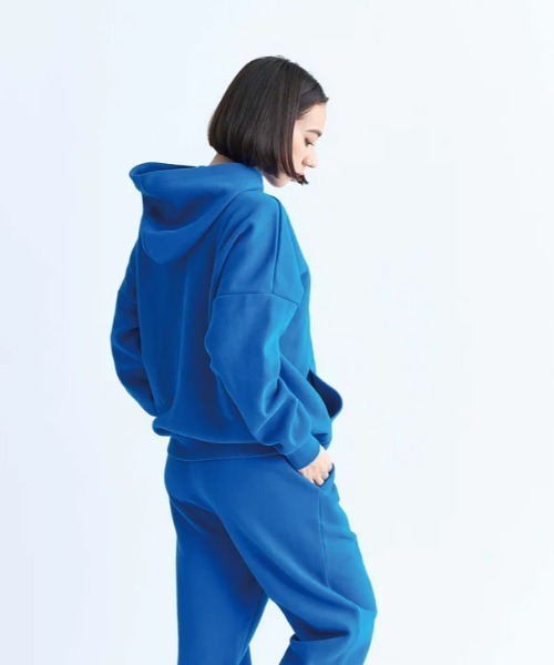 ROXY（ロキシー）の「JIVY HOODIE/ロキシージップアップパーカー（スウェット・レディース・ブラック/ブルー/グレー・SMALL/MEDIUM/LARGE/X-LARGE）」の12枚目の写真