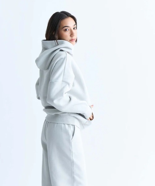 ROXY（ロキシー）の「JIVY HOODIE/ロキシージップアップパーカー（スウェット・レディース・ブラック/ブルー/グレー・SMALL/MEDIUM/LARGE/X-LARGE）」の10枚目の写真