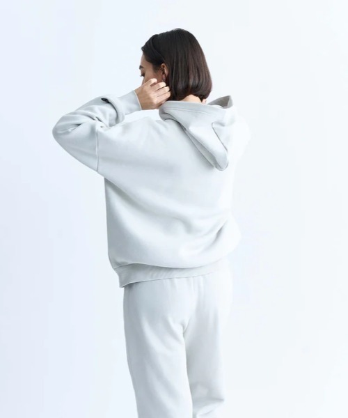 ROXY（ロキシー）の「JIVY HOODIE/ロキシージップアップパーカー（スウェット・レディース・ブラック/ブルー/グレー・SMALL/MEDIUM/LARGE/X-LARGE）」の11枚目の写真