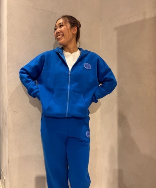 ROXY（ロキシー）の「JIVY HOODIE/ロキシージップアップパーカー（スウェット・レディース・ブラック/ブルー/グレー・SMALL/MEDIUM/LARGE/X-LARGE）」の21枚目の写真