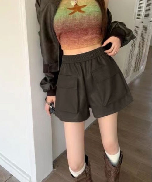 kirakiraShop（キラキラショップ）の「フロントポケット フェイクレザー ショート パンツ（その他パンツ・レディース・ブラック/ブラウン・M/L）」の11枚目の写真