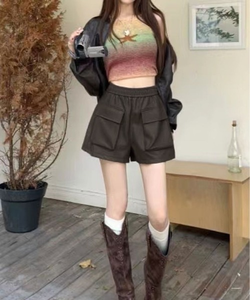kirakiraShop（キラキラショップ）の「フロントポケット フェイクレザー ショート パンツ（その他パンツ・レディース・ブラック/ブラウン・M/L）」の13枚目の写真