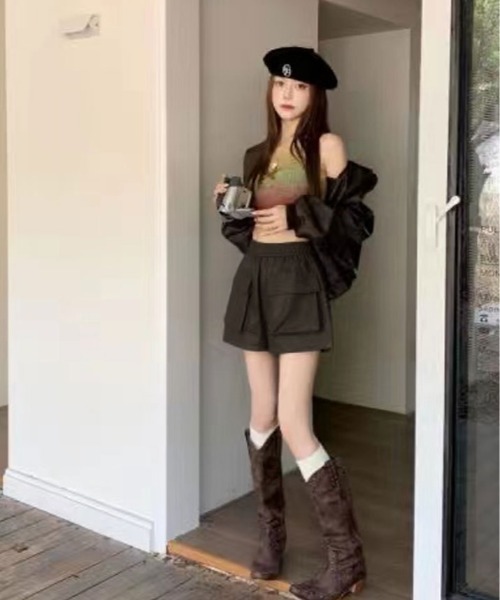 kirakiraShop（キラキラショップ）の「フロントポケット フェイクレザー ショート パンツ（その他パンツ・レディース・ブラック/ブラウン・M/L）」の16枚目の写真