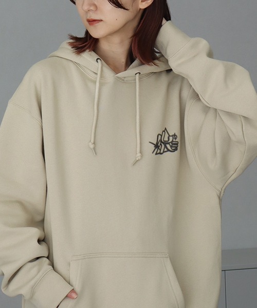 HUF(ハフ)の「【HUF/ハフ】GLOW P/O HOODIE / グロープルオーバーフーディー(パーカー・メンズ・ブラック/グレー・S/M/L/XL)」の4枚目の写真
