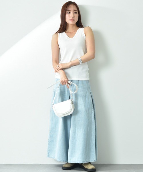 INTERPLANET（インタープラネット）の「ラッセル編シアー切替２ＷＡＹタンク（タンクトップ・レディース・オフホワイト/ホワイト系その他/ブラック/グレイッシュベージュ・FREE）」の11枚目の写真