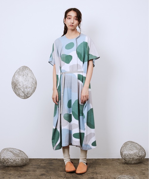 Dulcamara(ドゥルカマラ)の「リキッドバブルベルトドローOP(ワンピース・レディース・グリーン/ネイビー・FREE)」の3枚目の写真