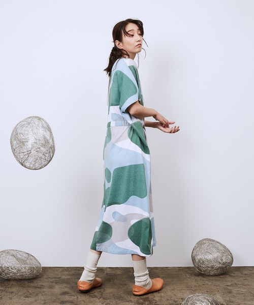 Dulcamara(ドゥルカマラ)の「リキッドバブルベルトドローOP(ワンピース・レディース・グリーン/ネイビー・FREE)」の6枚目の写真