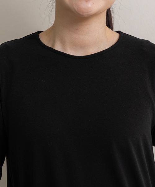 Sono(ソーノ)の「【SONO/ソーノ】ソフトタッチクルーネックプリマプルオーバー(Tシャツ/カットソー・レディース・グレー/ブラック/アイボリー/ブラック×ホワイト・1/2)」の8枚目の写真