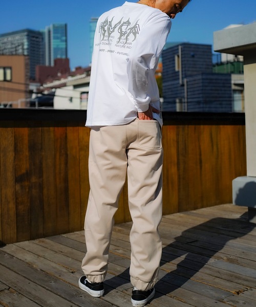 RVCA(ルーカ)の「RVCA メンズ REFLECTIVE BAS PT セットアップボトムス/ルーカワンポイント裏起毛スウェットパンツ(スウェットパンツ・メンズ・ブラック/ホワイト系その他/ホワイト・X-LARGE/LARGE/MEDIUM/SMALL)」の17枚目の写真