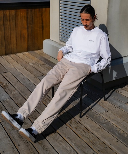 RVCA(ルーカ)の「RVCA メンズ REFLECTIVE BAS PT セットアップボトムス/ルーカワンポイント裏起毛スウェットパンツ(スウェットパンツ・メンズ・ブラック/ホワイト系その他/ホワイト・X-LARGE/LARGE/MEDIUM/SMALL)」の13枚目の写真