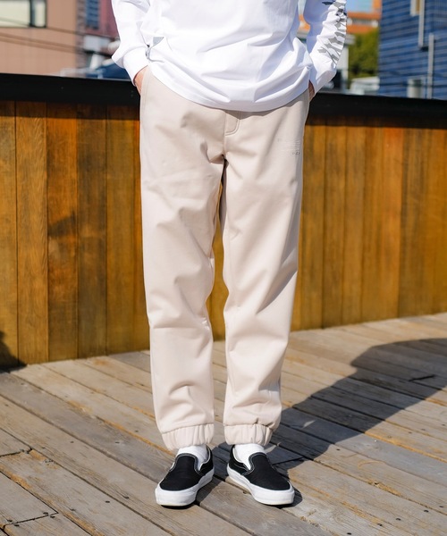 RVCA(ルーカ)の「RVCA メンズ REFLECTIVE BAS PT セットアップボトムス/ルーカワンポイント裏起毛スウェットパンツ(スウェットパンツ・メンズ・ブラック/ホワイト系その他/ホワイト・X-LARGE/LARGE/MEDIUM/SMALL)」の18枚目の写真