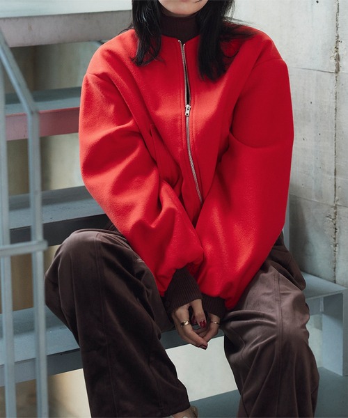 KOBE LETTUCE(コウベレタス)の「ボリュームスリーブバルーンショートブルゾン(ブルゾン・レディース・カーキ/ブラック/アイボリー系/レッド・M)」の6枚目の写真