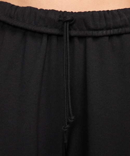 NIKE(ナイキ)の「《セットアップ対応商品》ナイキ スポーツウェア ウィメンズ ローライズ オーバーサイズド フレンチ オープンヘム テリー パンツ / Nike Sportswear Women's Low-Rise Oversized French Open-Hem Terry Pants FV7513-010 Black(カーゴパンツ・レディース・ブラック・S/M/L/2XL/XL/XS)」の7枚目の写真