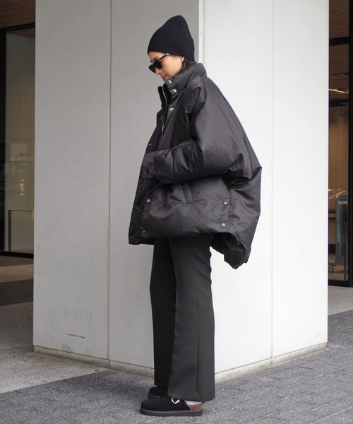 Berenice（ベルニス）の「【BERENICE】ブラックオーバーダウンジャケット（ダウンジャケット/コート・レディース・ブラック・FREE）」の17枚目の写真