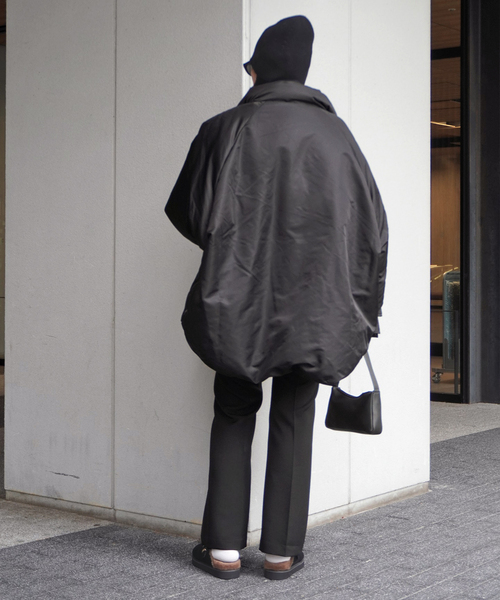 Berenice（ベルニス）の「【BERENICE】ブラックオーバーダウンジャケット（ダウンジャケット/コート・レディース・ブラック・FREE）」の18枚目の写真