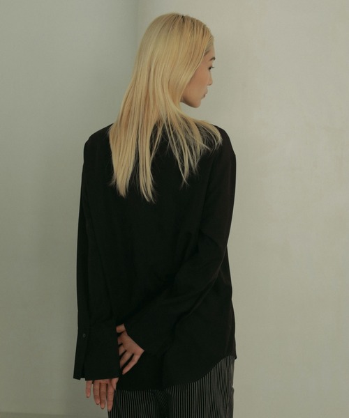ànuke online store（アンヌーク） / Vneck Lace BlouseVneck