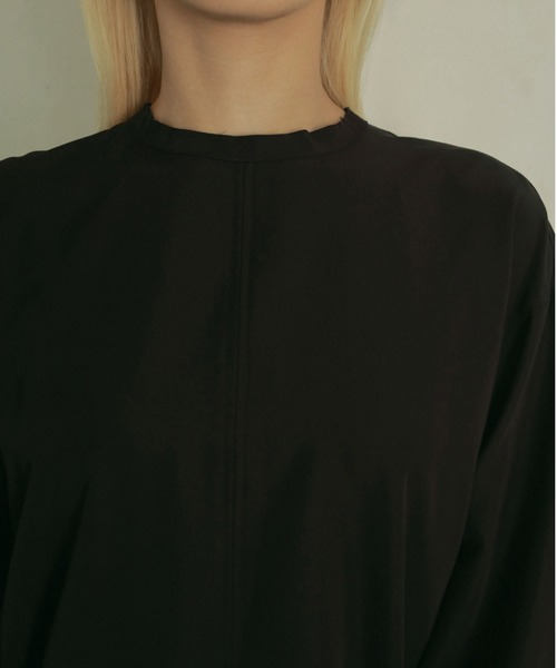anuke（アンヌーク）の「Satin Over Blouse（シャツ/ブラウス・レディース・アイボリー/ブラック・FREE）」の4枚目の写真