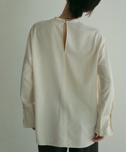anuke（アンヌーク）の「Satin Over Blouse（シャツ/ブラウス