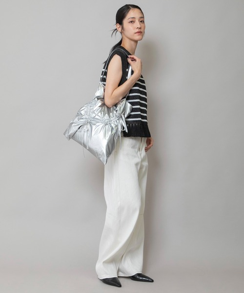 Munich（ミューニック）の「ブラウジングトートバッグ（トートバッグ・レディース・ベージュ/ブラック/シルバー・FREE）」の5枚目の写真