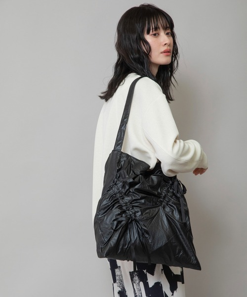 Munich（ミューニック）の「ブラウジングトートバッグ（トートバッグ・レディース・ベージュ/ブラック/シルバー・FREE）」の13枚目の写真