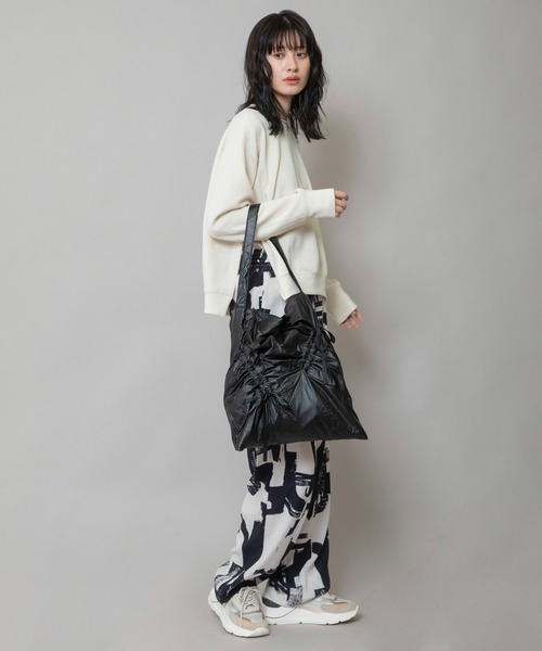 Munich（ミューニック）の「ブラウジングトートバッグ（トートバッグ・レディース・ベージュ/ブラック/シルバー・FREE）」の7枚目の写真