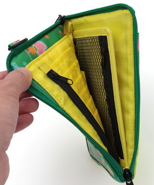 チチカカ（チチカカ）の「「ミーノ」コラボレーションスマホショルダー（ショルダーバッグ・レディース・イエロー/グリーン・FREE）」の7枚目の写真