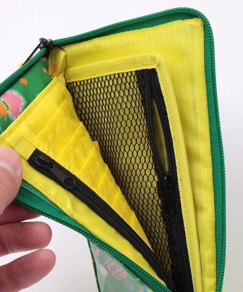 チチカカ（チチカカ）の「「ミーノ」コラボレーションスマホショルダー（ショルダーバッグ・レディース・イエロー/グリーン・FREE）」の15枚目の写真