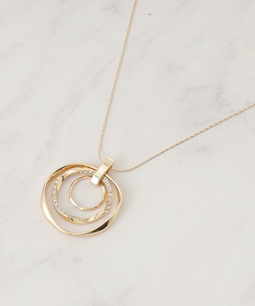 SHOO・LA・RUE(シューラルー)の「【カスタム】キラキラ月の輪ネックレス(ネックレス・レディース・ピンクゴールド/シルバー/ゴールド・00)」の8枚目の写真