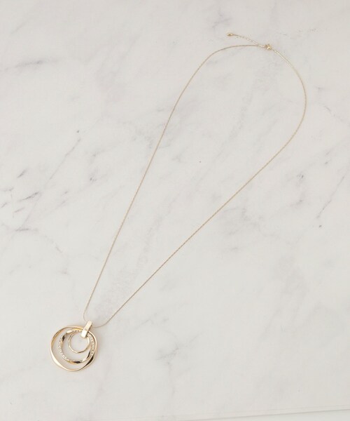SHOO・LA・RUE(シューラルー)の「【カスタム】キラキラ月の輪ネックレス(ネックレス・レディース・ピンクゴールド/シルバー/ゴールド・00)」の7枚目の写真