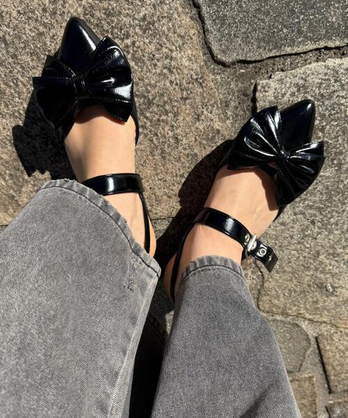 WEGO（ウィゴー）の「WEGO/【25年春夏新作】ダブルリボンポインテッドシューズ（パンプス・レディース・ブラウン/ブラック・MEDIUM/LARGE）」の19枚目の写真