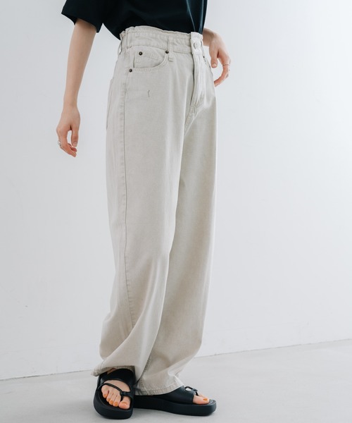 refinedworks（リファインドワークス）の「【refinedworks】 硫化染め した キャンパス生地 の カーブパンツ（その他パンツ・レディース・グレイッシュベージュ/ブルー・FREE）」の4枚目の写真