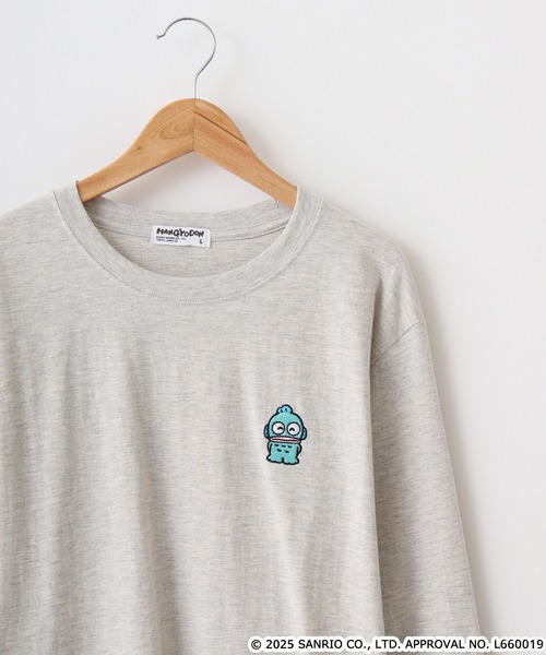 sanrio(サンリオ)の「サンリオキャラクターズ デザインロンT(Tシャツ/カットソー・メンズ・ホワイト/チャコールグレー/ブラック/ネイビー/ブルーグレー/ラベンダー/ライトカーキ/オートミール/ローズ/レモンイエロー/チャコール/ホワイト系/ブラック系/ブラック系1/アイボリー系/アイボリー系1・LL/M/L)」の10枚目の写真