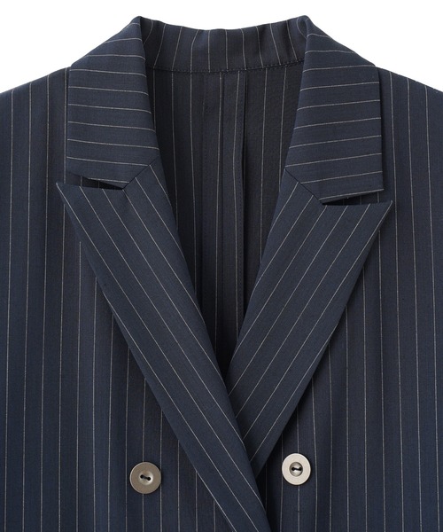 ROSE BUD(ローズバッド)の「(CREOLME)HALF SLEEVE TAILORED JACKET(テーラードジャケット・レディース・ネイビー/ベージュ・ONE SIZE)」の4枚目の写真