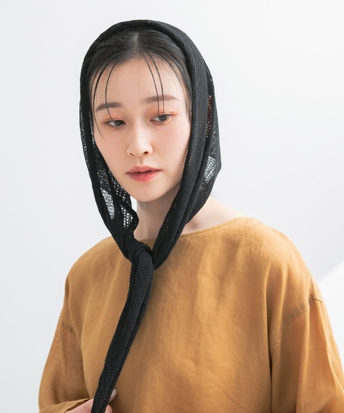 THROW(スロー)の「THROW NAYA(バンダナ/スカーフ・レディース・ブラック・ONE)」の3枚目の写真